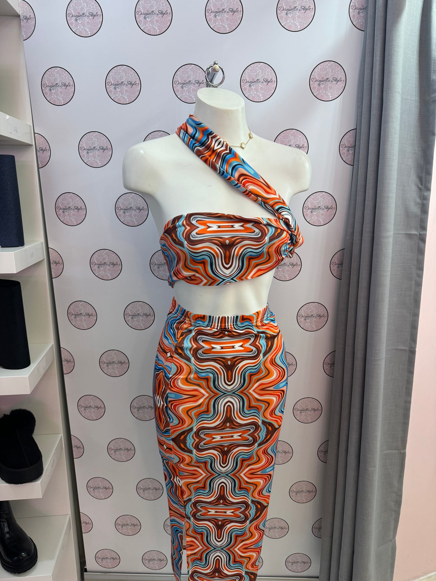 Swirl Two Piece