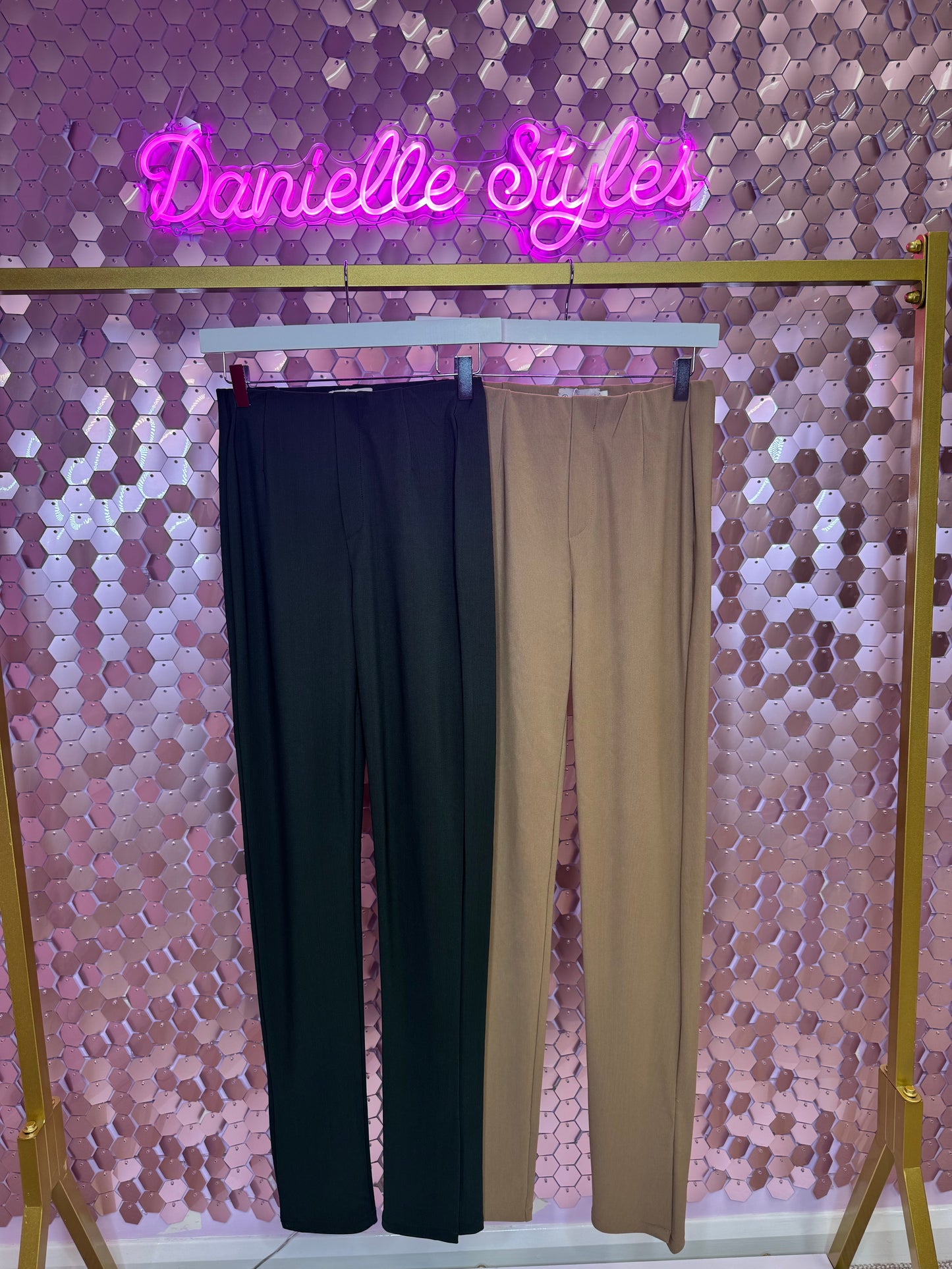 Chloe Split Leggings