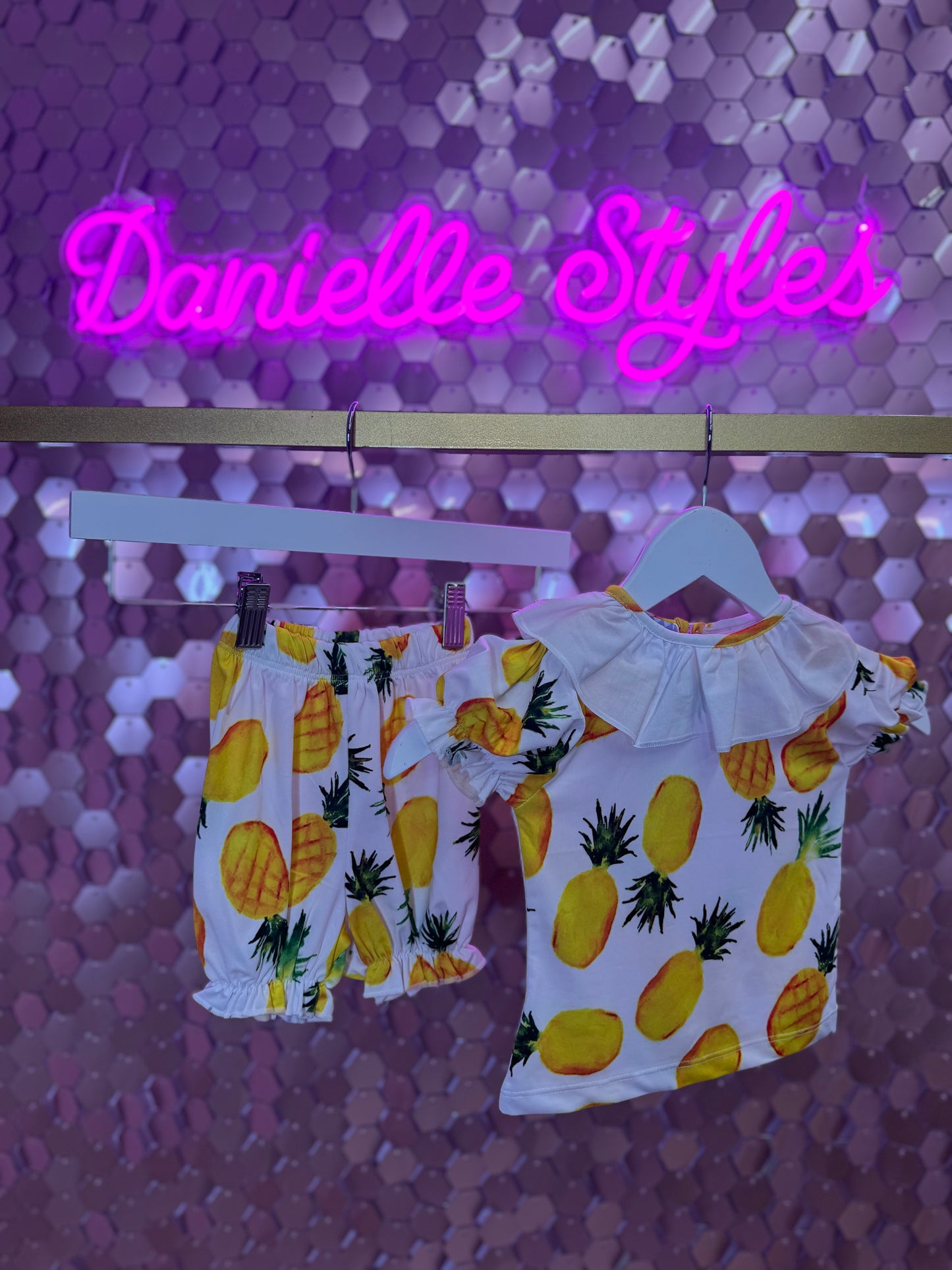 Pineapple Print Set