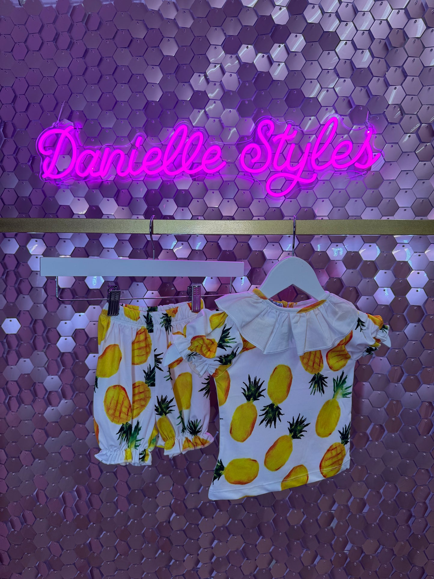 Pineapple Print Set
